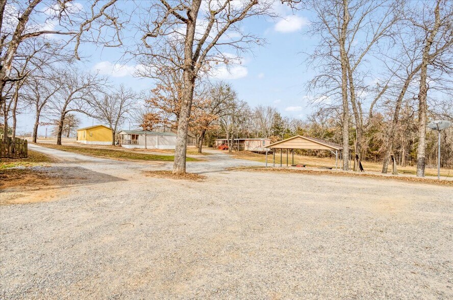 More Photos Of 141 Whippoorwill Dr, Mead Hotel For Sale