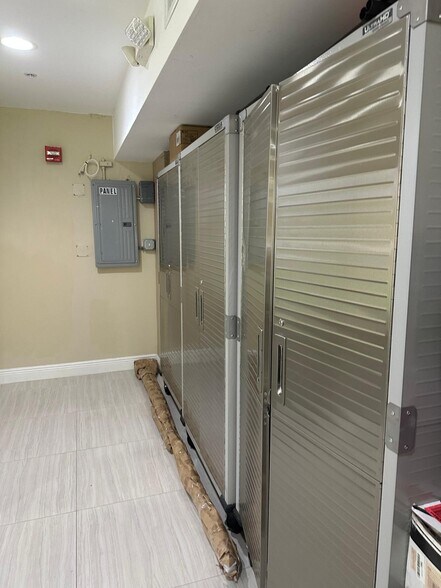 More Photos Of 54 Miller dr, Miami Religious Facility For Sale