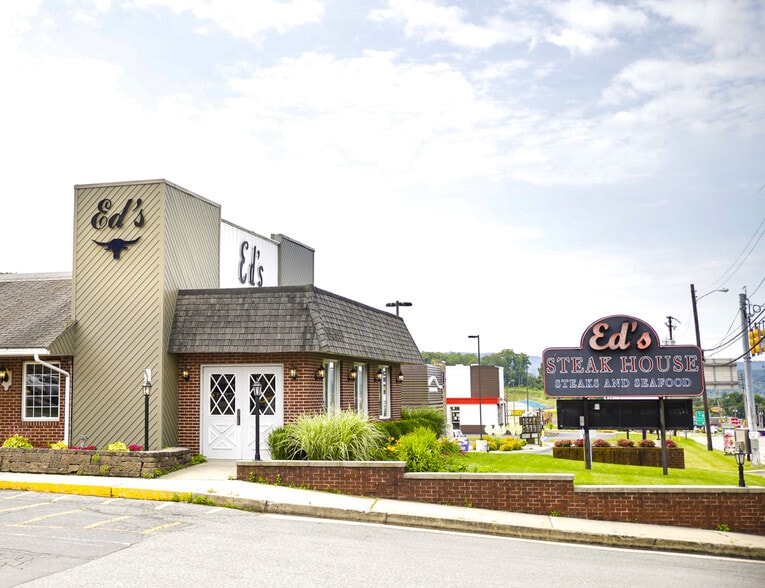 More Photos Of 4476 Business 220, Bedford Restaurant For Sale