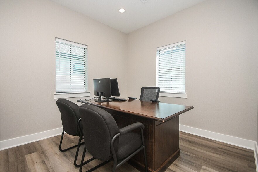 More Photos Of 23219 Red River Dr, Katy Medical For Sale