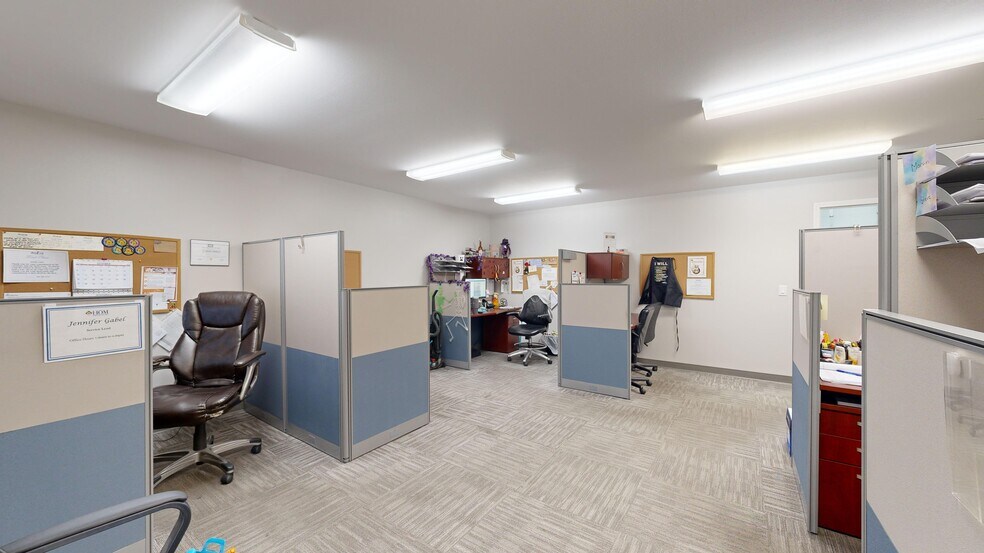 More Photos Of 3088 Gabel Rd, Billings Flex For Sale