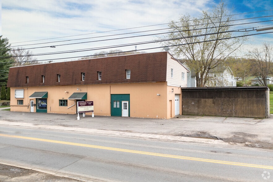 More Photos Of 115 W Main St, Evans City Freestanding For Sale