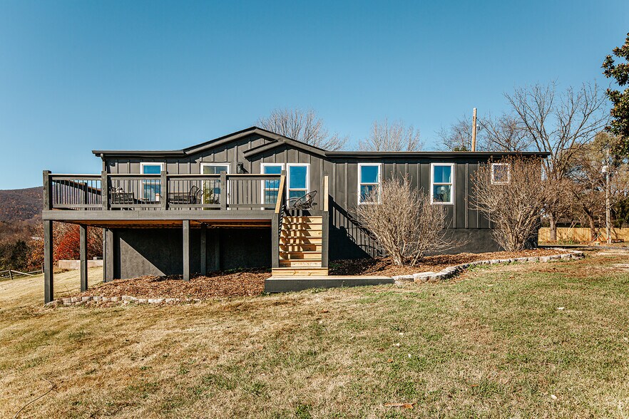 More Photos Of 7847 Rockfish Valley Hwy, Afton Hotel For Sale