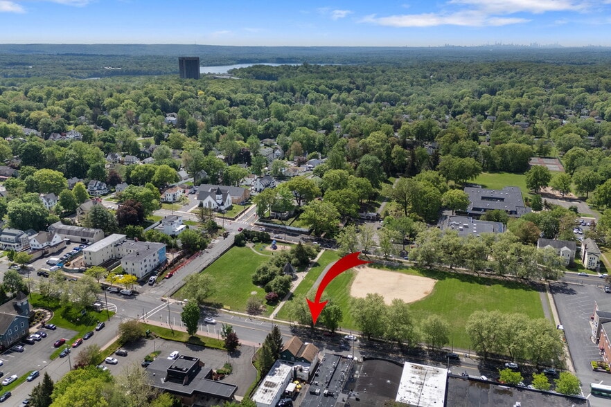 More Photos Of 89-91 E Central Ave, Pearl River Storefront Retail Residential For Sale