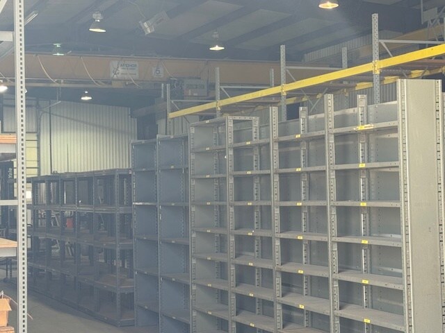 More Photos Of 112 Western St, Pampa Manufacturing For Lease
