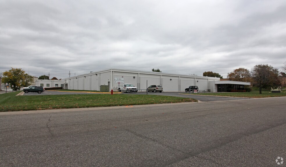 Primary Photo Of 9095 Bond St, Overland Park Warehouse For Lease