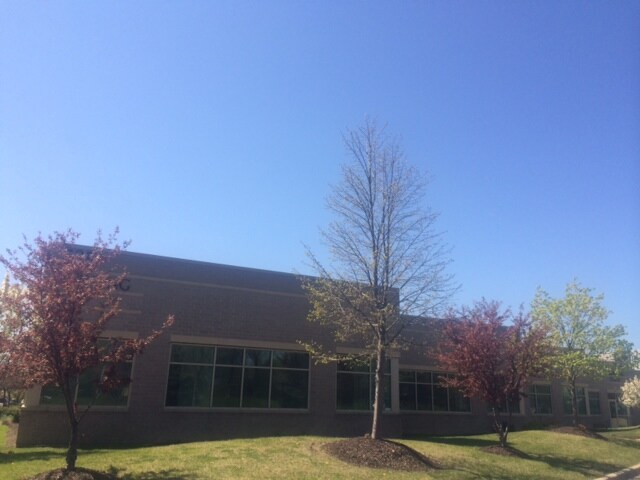 More Photos Of 535-845 Plainfield Rd, Willowbrook Unknown For Lease