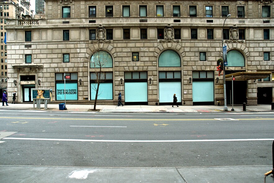 More Photos Of 101-111 E 57th St, New York Apartments For Lease