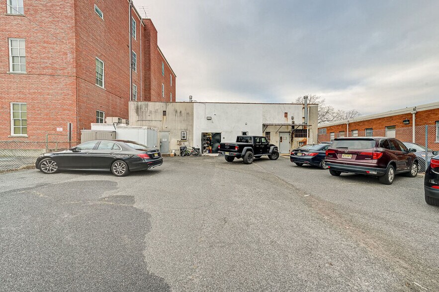 More Photos Of 177 Broad St, Red Bank General Retail For Sale