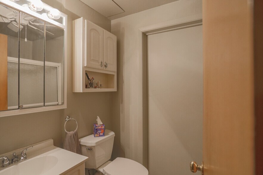 More Photos Of 147801 Half Moon Lake Dr, Mosinee General Retail For Sale