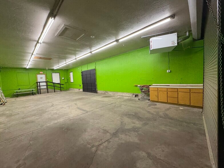 More Photos Of 850 Beatty St, Medford Office For Lease