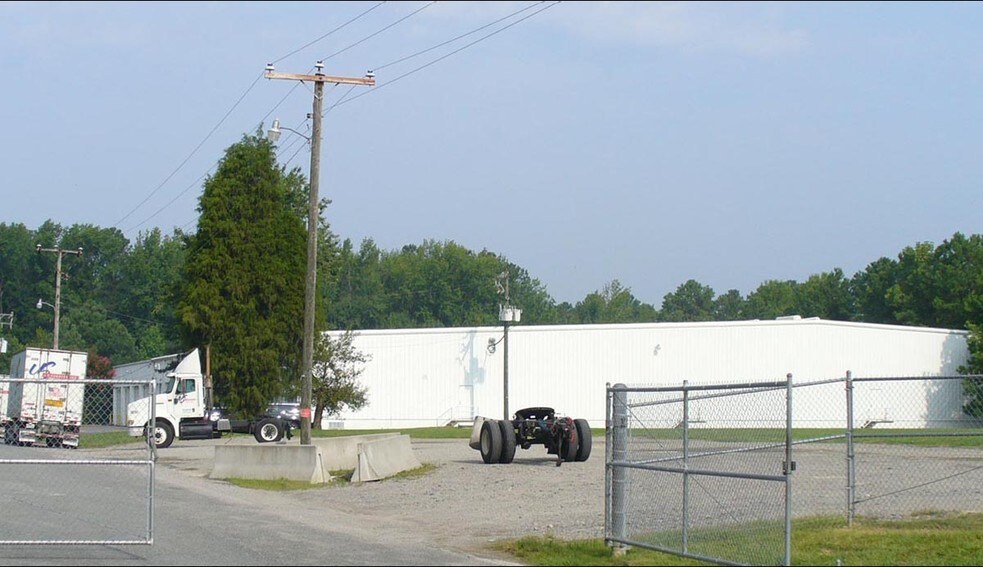 More Photos Of 6380 Beulah Rd, Richmond Warehouse For Sale