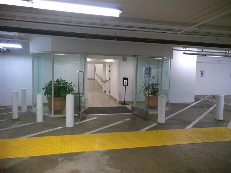 More Photos Of 557-599 Buckingham Way, San Francisco Medical For Lease