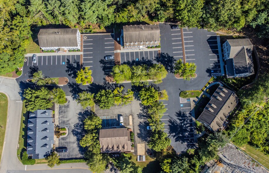 More Photos Of 3241 Electric Rd, Roanoke Office For Lease