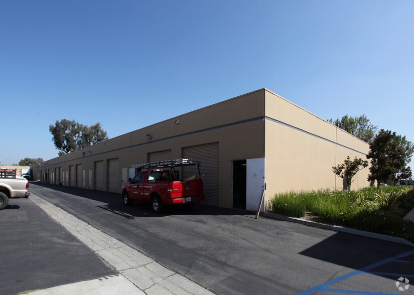 More Photos Of 9103-9117 Chesapeake Dr, San Diego Unknown For Lease