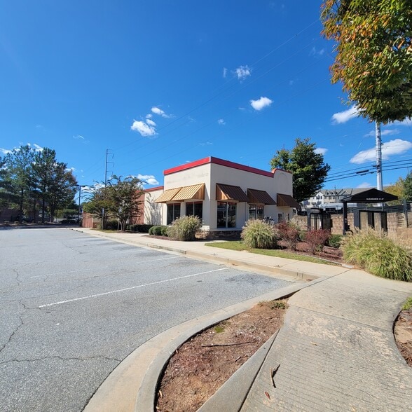 More Photos Of 3983 Buford Hwy, Atlanta Fast Food For Sale