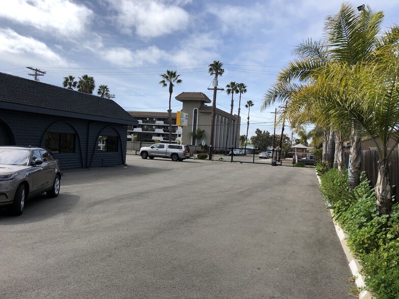 More Photos Of 218 San Diego St, Oceanside Freestanding For Lease