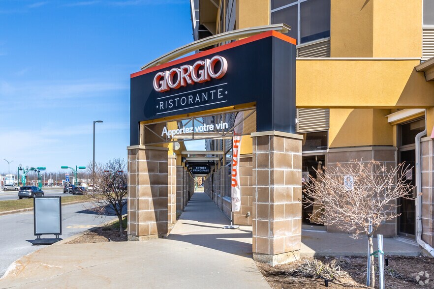 More Photos Of 950 Montée Des Pionniers, Terrebonne Medical For Lease