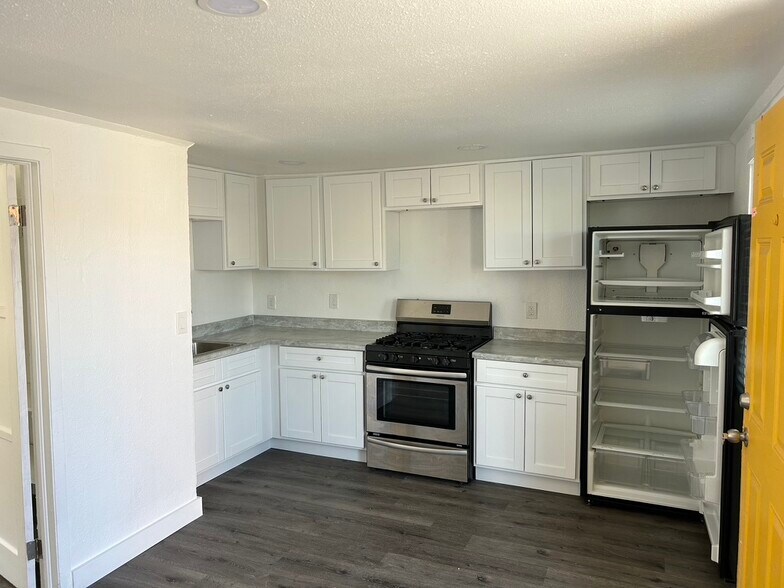 More Photos Of 8910-8912 N 3rd St, Phoenix Apartments For Sale