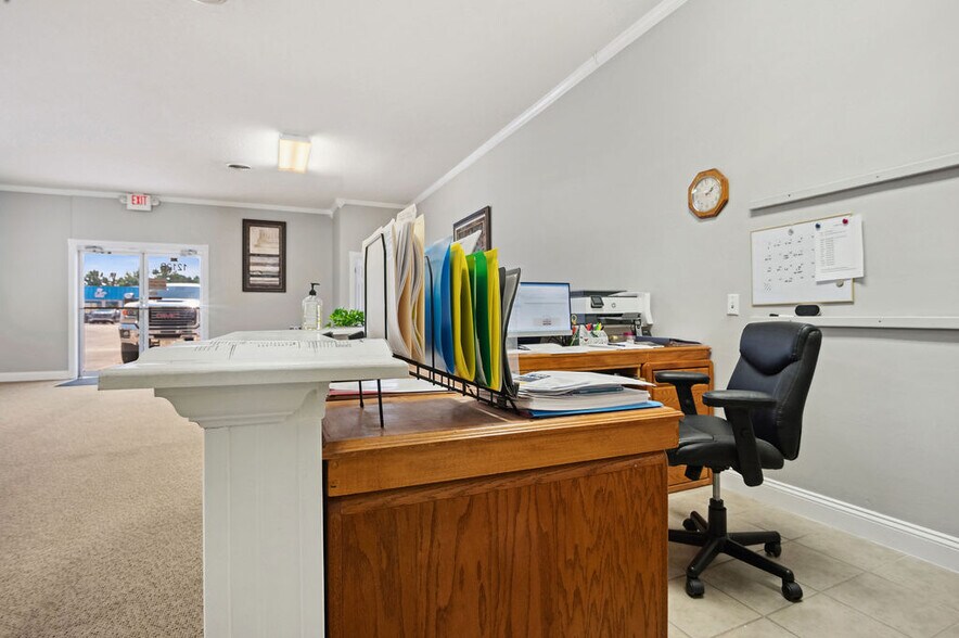 More Photos Of 1212-1216 Gum Branch Rd, Jacksonville General Retail For Sale