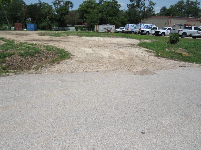 More Photos Of 1001 Airline Dr, Katy Land For Sale