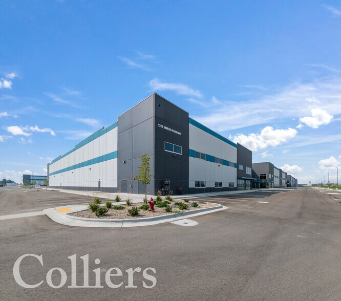 Primary Photo Of 1220 Smeed Parkway, Caldwell Warehouse For Sale