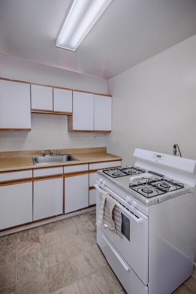 More Photos Of , Redwood City Multifamily For Sale