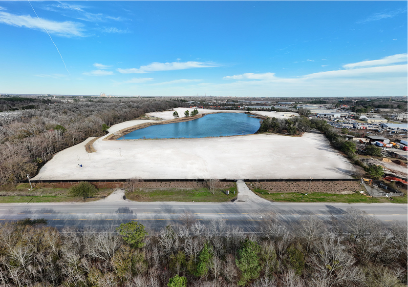 Primary Photo Of 28 Telfair Pl, Savannah Warehouse For Lease