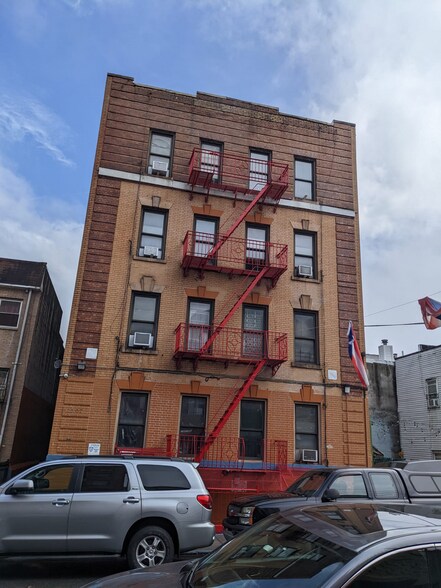 Primary Photo Of 2302 Beaumont Ave, Bronx Apartments For Sale