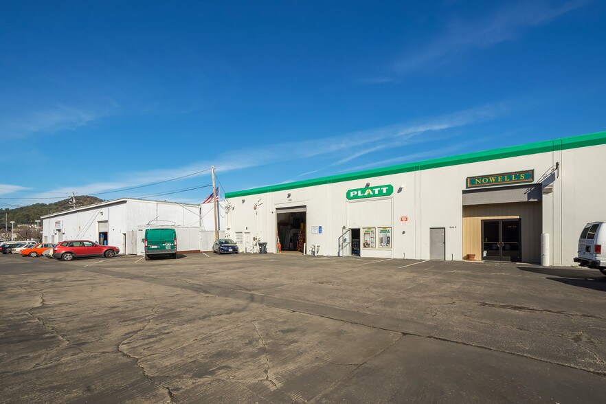 More Photos Of 654 Irwin St, San Rafael Service For Lease