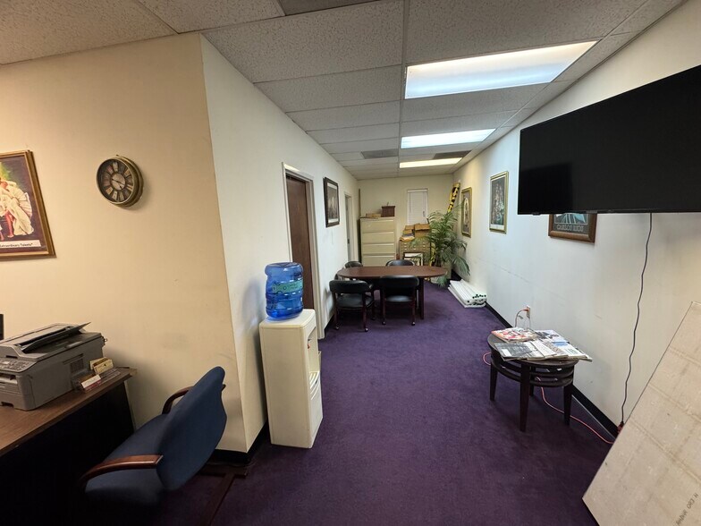 More Photos Of 3079 SW Campbellton Rd, Atlanta Medical For Sale