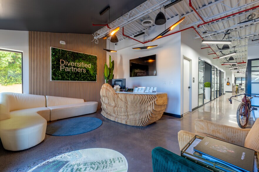 More Photos Of 7339 E McDonald Dr, Scottsdale Office For Sale