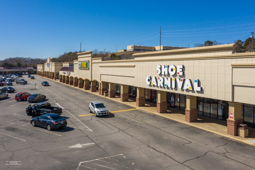 More Photos Of 3230-3360 Riverside Dr, Danville Unknown For Lease