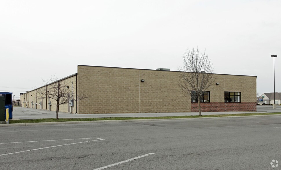 More Photos Of 7519-7535 Patriot Dr, Findlay Unknown For Lease
