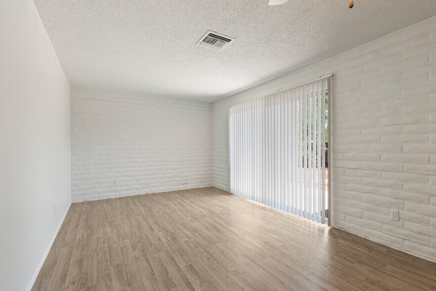 More Photos Of 3737 N Country Club Rd, Tucson Apartments For Sale