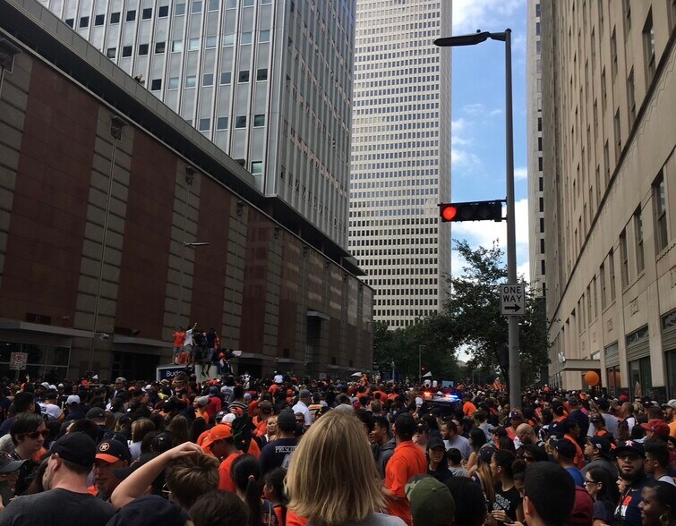 More Photos Of 312 Main St, Houston Restaurant For Lease