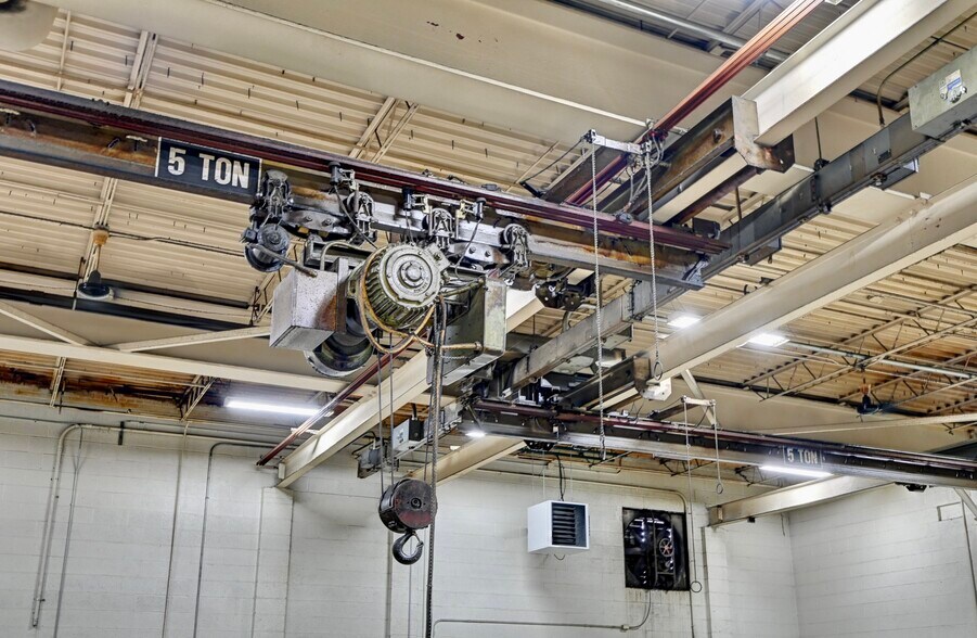 More Photos Of 96 E Miller Ave, Akron Manufacturing For Sale