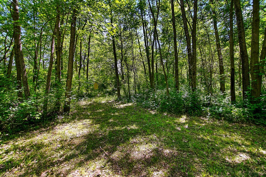 More Photos Of 3209 N State Rt 1, Saint Anne Flex For Sale