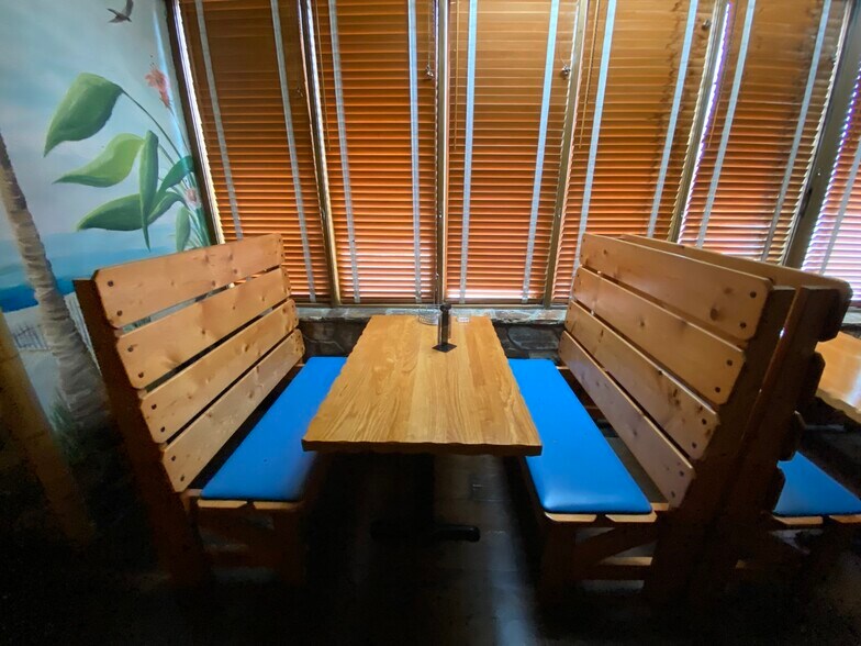 More Photos Of 901 Dual Hwy, Hagerstown Restaurant For Sale