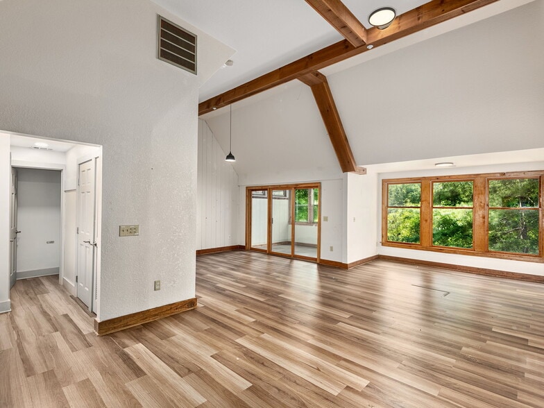 More Photos Of 447 Lily Pad Ln, Flat Rock Lodge Meeting Hall For Sale