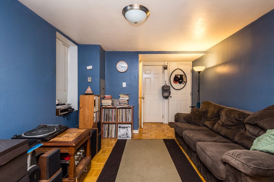 More Photos Of 1434 S 5th St, Philadelphia Apartments For Sale