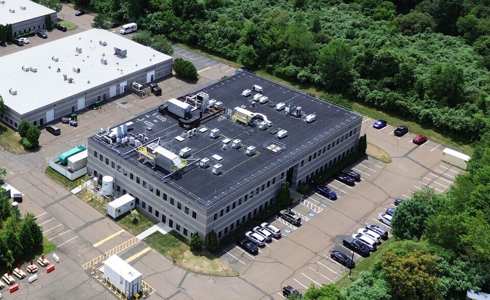 More Photos Of 36 E Industrial Rd, Branford Research And Development For Lease