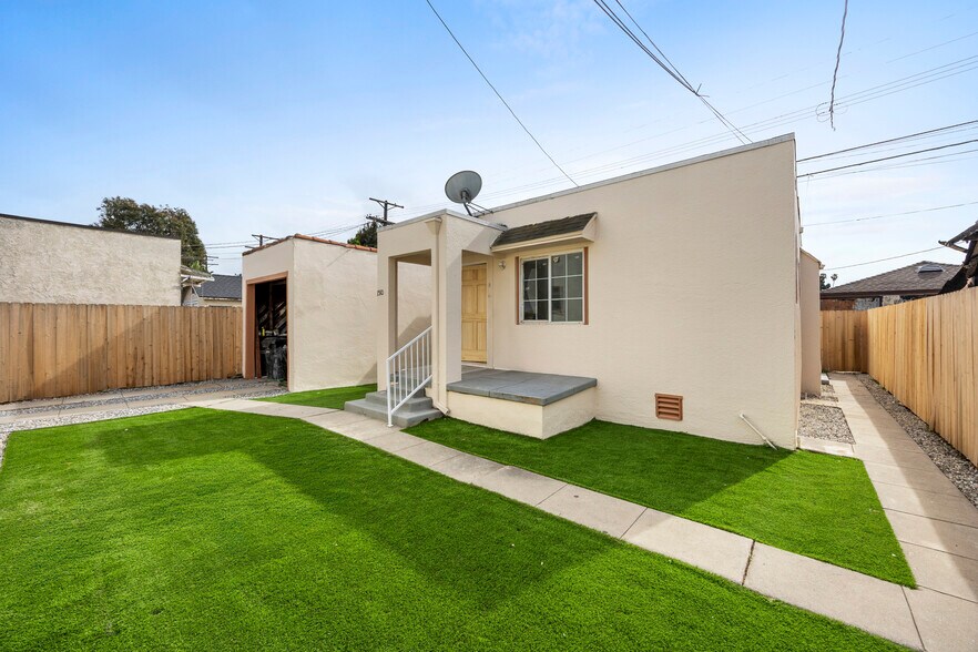 More Photos Of 1510 W 52nd St, Los Angeles Apartments For Sale