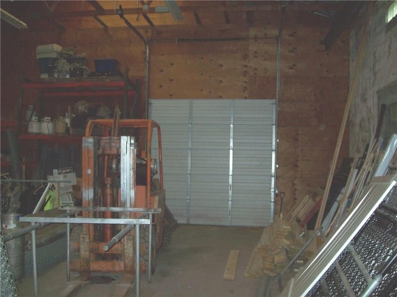 More Photos Of 700-704 Jay St, Rochester Light Distribution For Sale