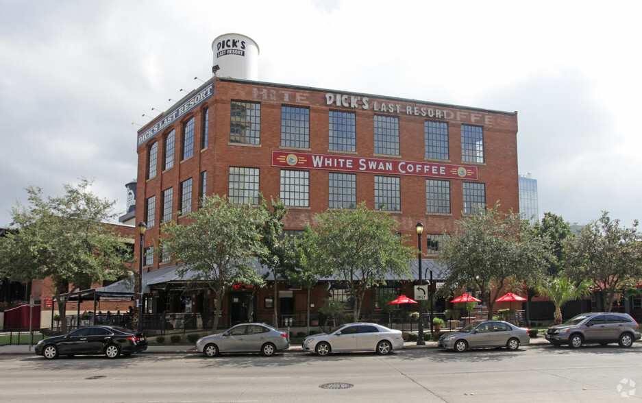 Primary Photo Of 2211 N Lamar St, Dallas Loft Creative Space For Lease