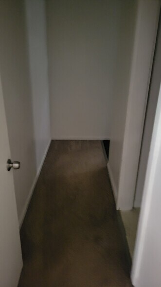 More Photos Of 666-668 Main St, Middletown Apartments For Sale