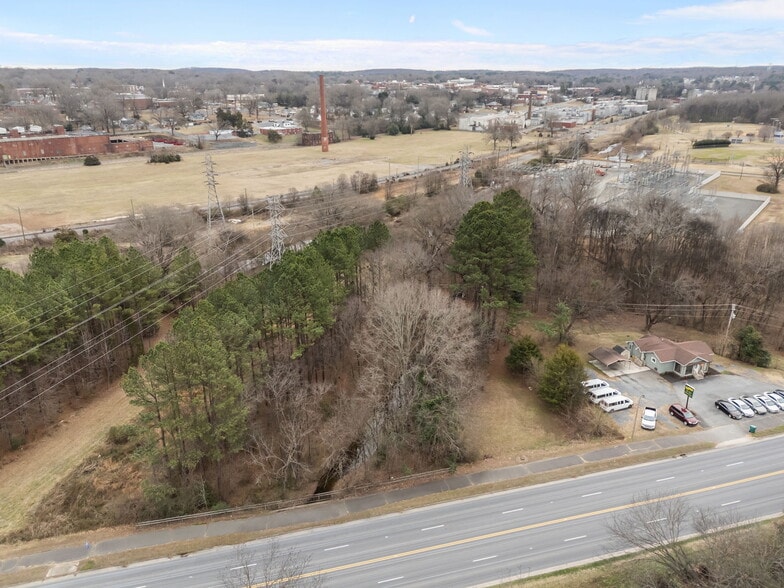 More Photos Of 710 US Highway 52 Highway N, Albemarle Office For Sale