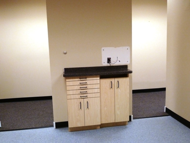 More Photos Of 19806 S Wolf Rd, Mokena Apartments For Lease