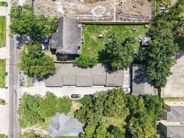 More Photos Of 5022 Mallow St, Houston Apartments For Sale