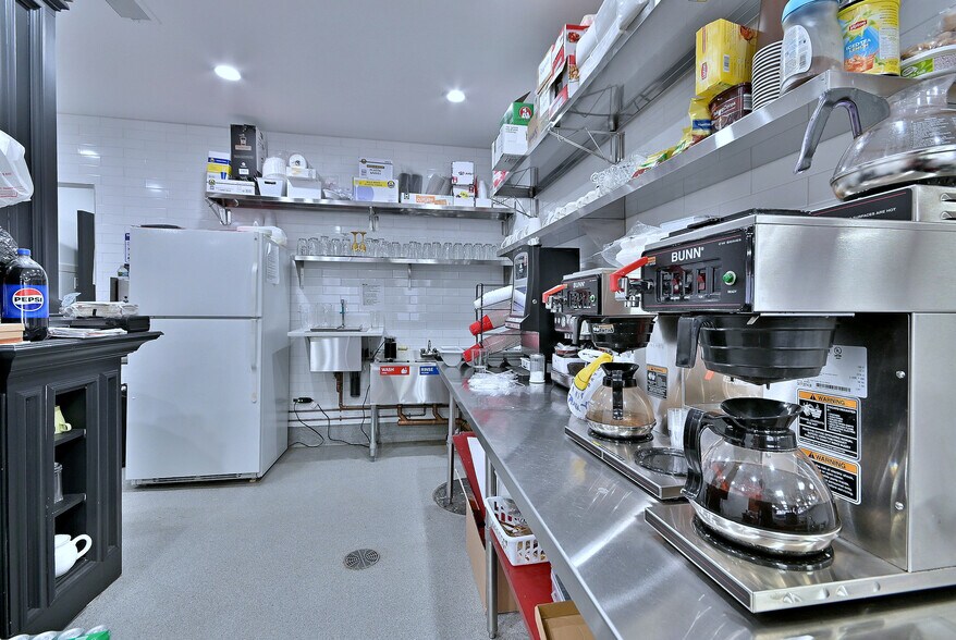 More Photos Of 5319 W Belmont Ave, Chicago General Retail For Sale